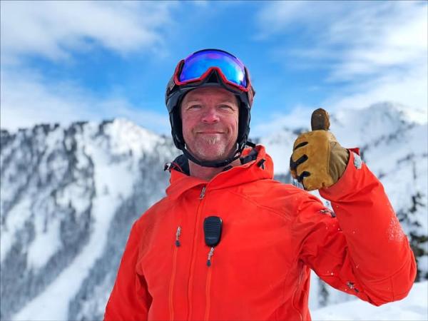 Jason Remple Obituary – Selkirk Community Pays Tribute to Beloved Guide and Mentor of Stellar Heliskiing