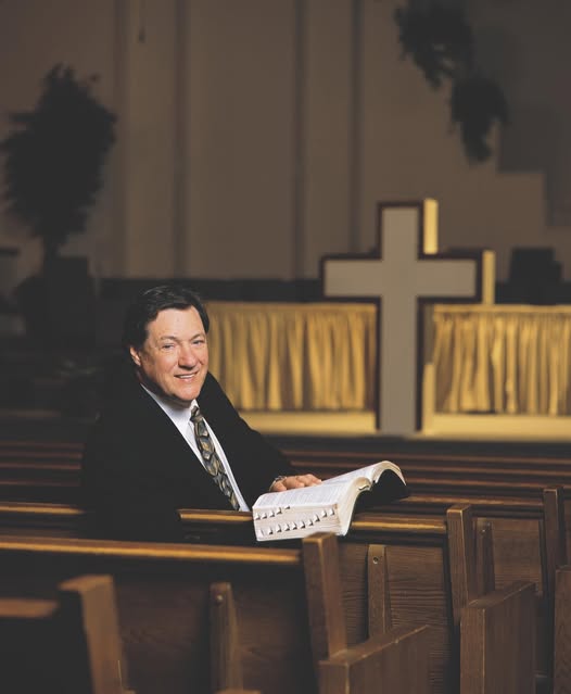 Squire Parsons Jr. Obituary; Renowned Southern Gospel Singer and Songwriter Passed Away at 77, Death Cause